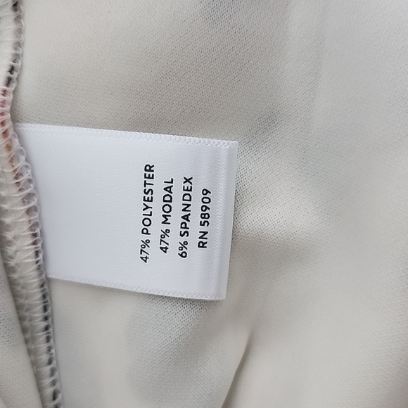 PLUS SIZE WESTBOUND WOMAN'S TOP - Picture 8 of 10